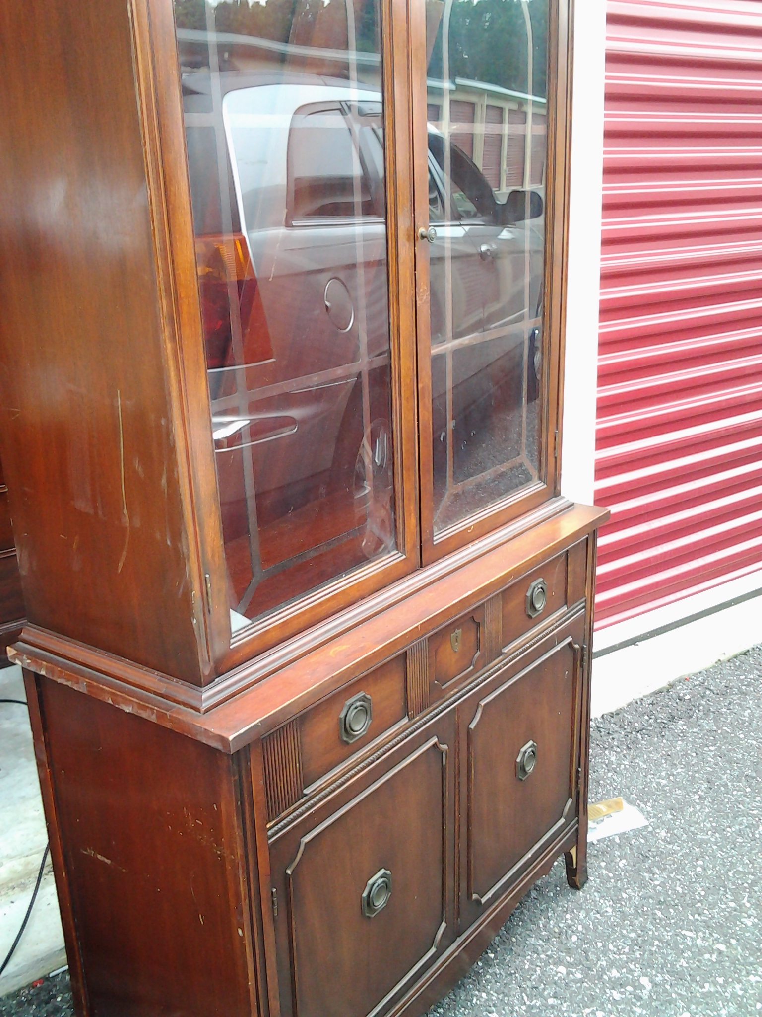 Bernhardt Antique Hutch and Sideboard Buffet(Mahogany) InstAppraisal